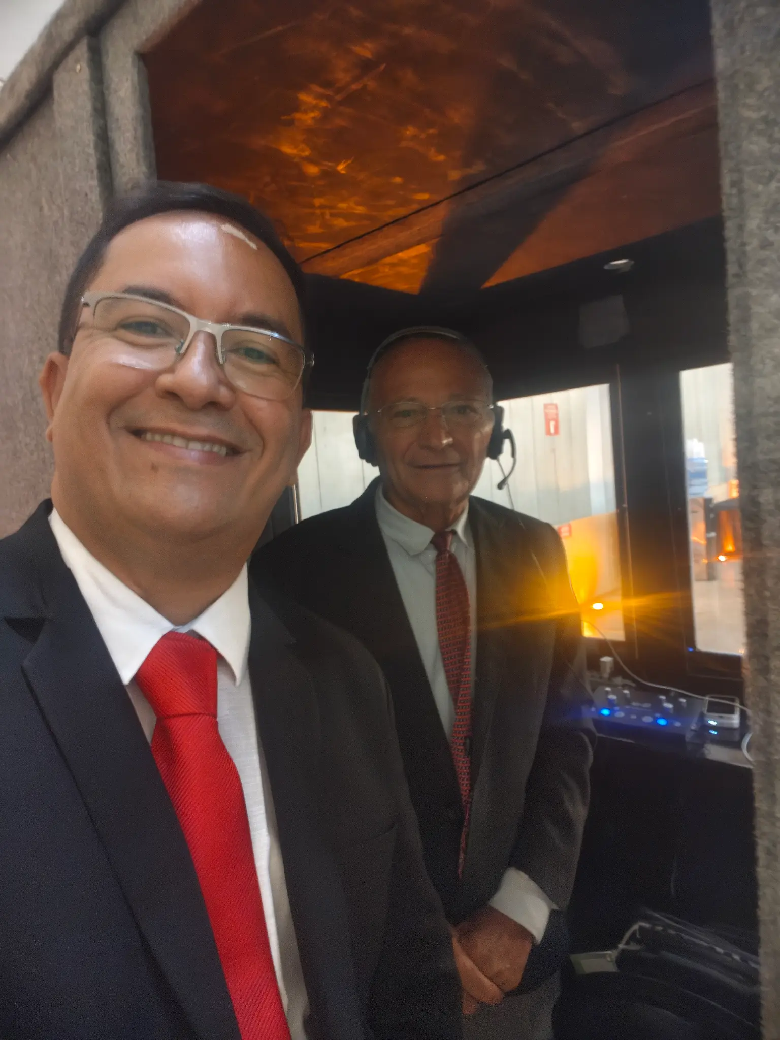 Interpretação Simultânea para Eventos Corporativos